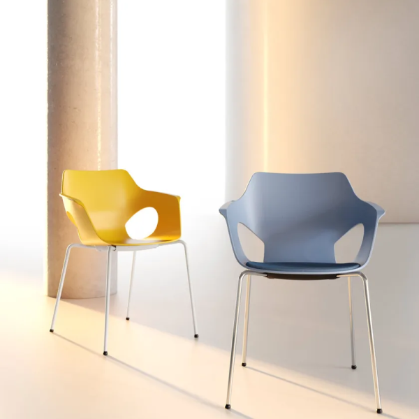 b_MANTA-Chair-with-integrated-cushion-IBEBI-390920-rel93b66c22
